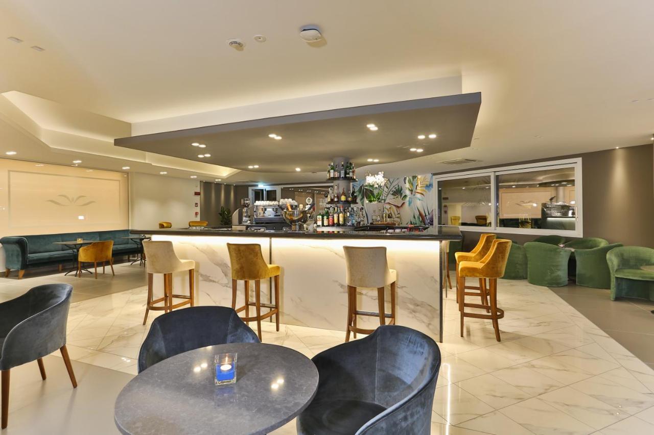 Hotel Savoia Thermae & Spa (Adults Only) Abano Terme Bagian luar foto