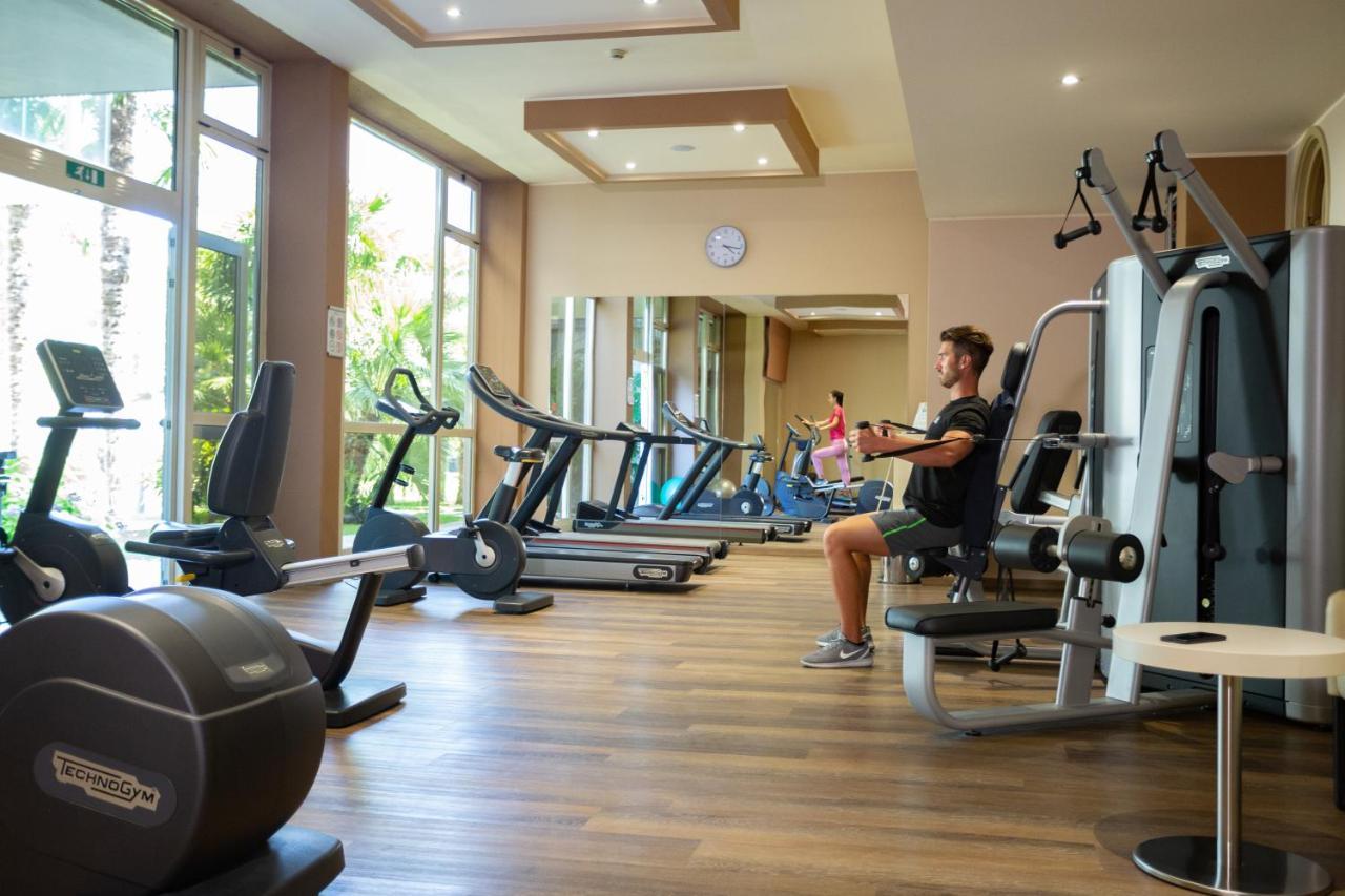 Hotel Savoia Thermae & Spa (Adults Only) Abano Terme Bagian luar foto