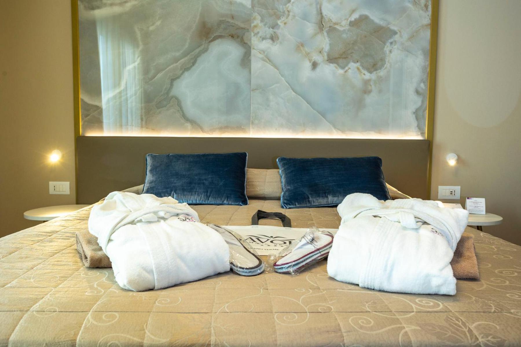 Hotel Savoia Thermae & Spa (Adults Only) Abano Terme Bagian luar foto